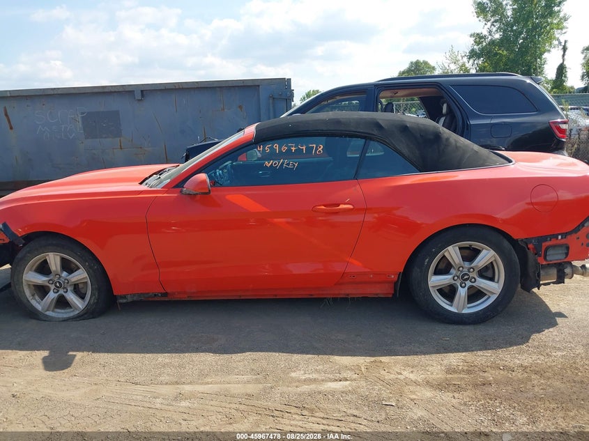 FORD MUSTANG - zdjęcie 13