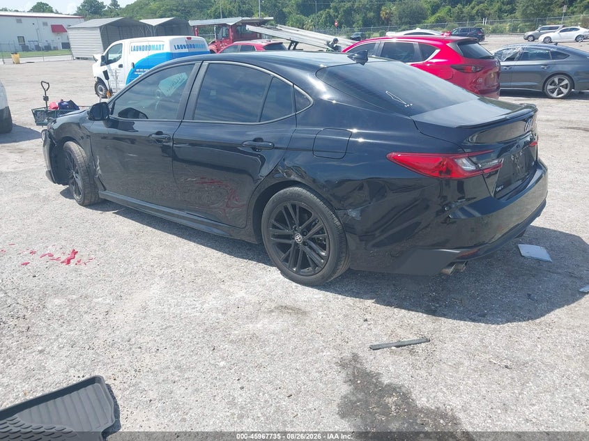 TOYOTA CAMRY - zdjęcie 3