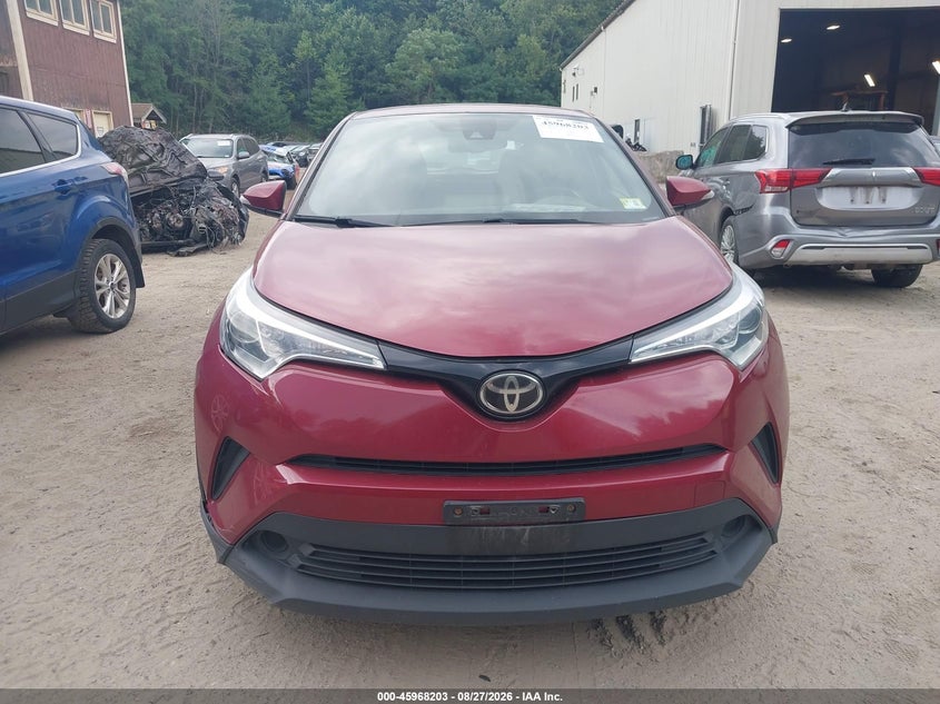 TOYOTA C-HR - zdjęcie 12