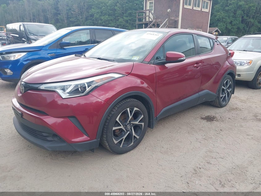 TOYOTA C-HR - zdjęcie 2
