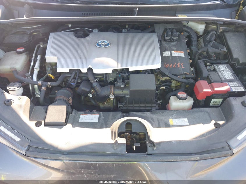 TOYOTA PRIUS - zdjęcie 10