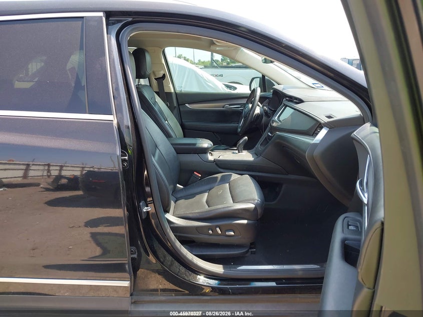 CADILLAC XT5 - zdjęcie 5