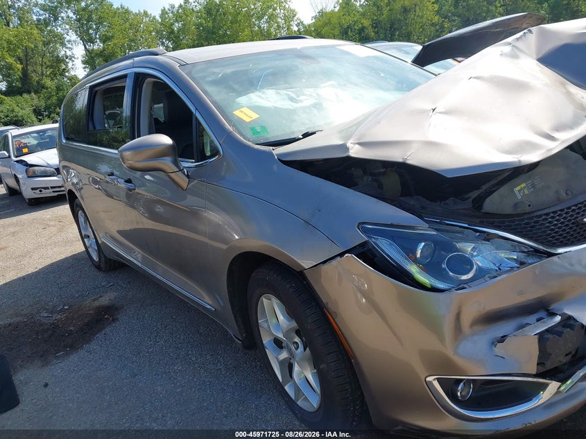 CHRYSLER PACIFICA - zdjęcie 12