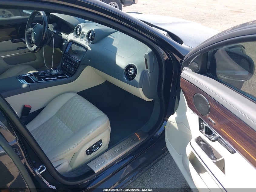 JAGUAR XJ - zdjęcie 5