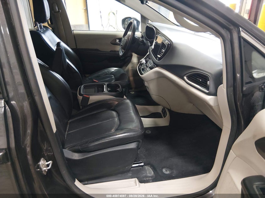 CHRYSLER PACIFICA - zdjęcie 5