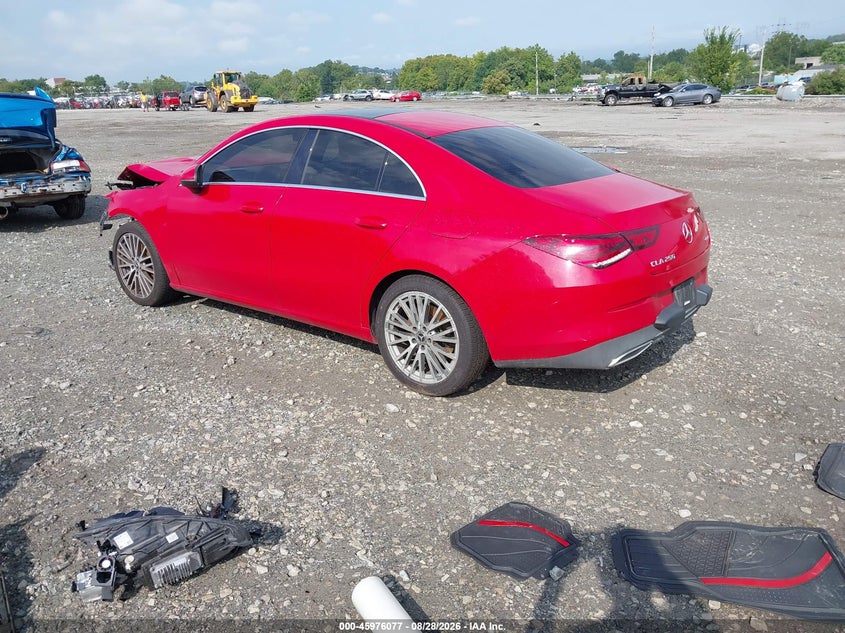 MERCEDES-BENZ CLA 250 - zdjęcie 3
