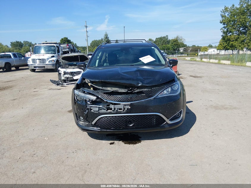 CHRYSLER PACIFICA - zdjęcie 12