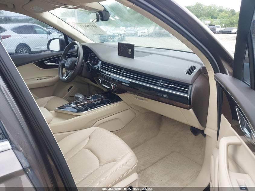 AUDI Q7 - zdjęcie 5