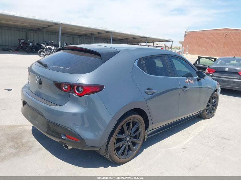 MAZDA MAZDA3 - zdjęcie 4