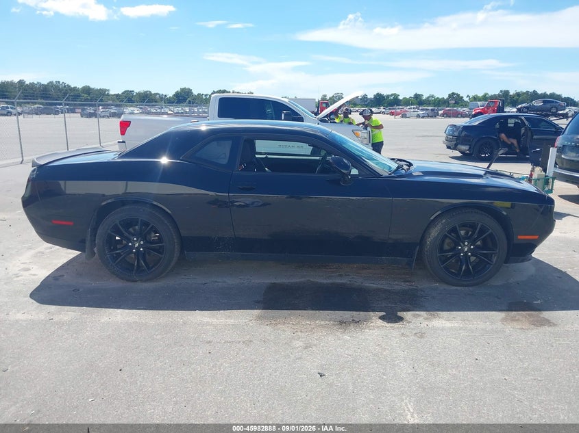 DODGE CHALLENGER - zdjęcie 13