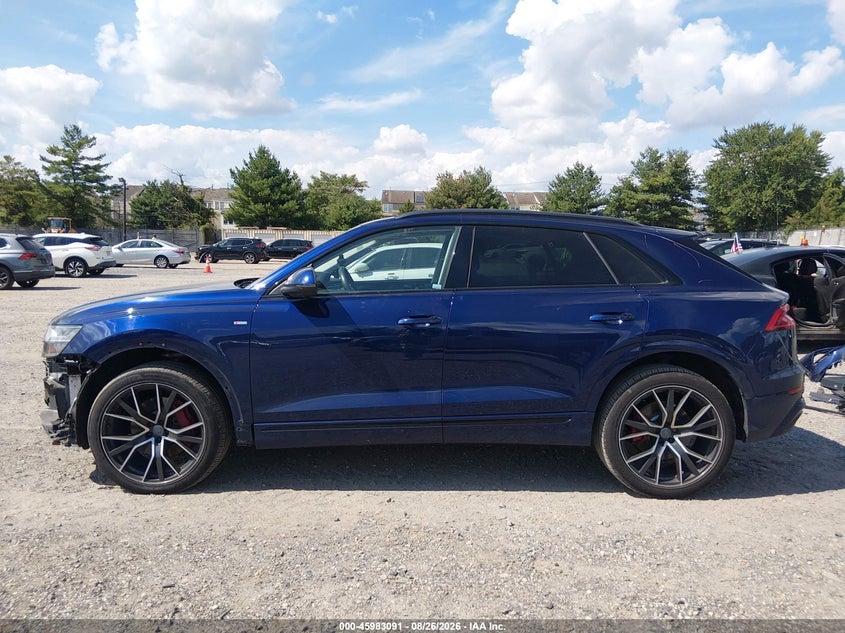 AUDI Q8 - zdjęcie 15