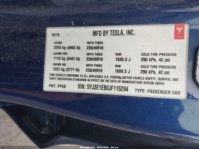 TESLA MODEL 3 - zdjęcie 9