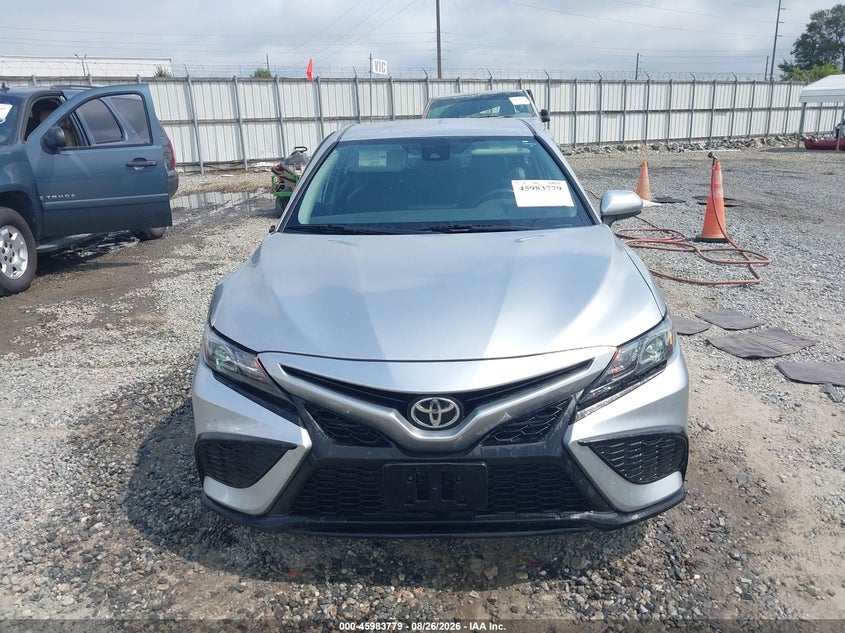 TOYOTA CAMRY - zdjęcie 12