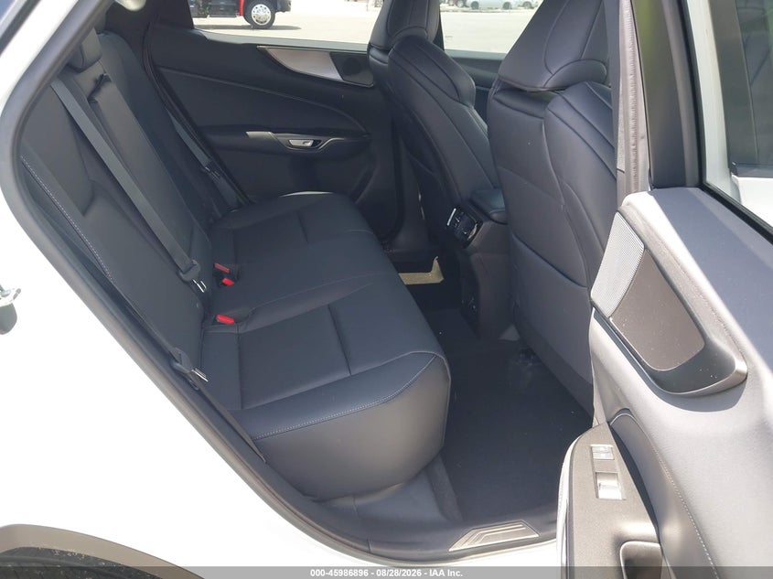 LEXUS NX 350 - zdjęcie 8