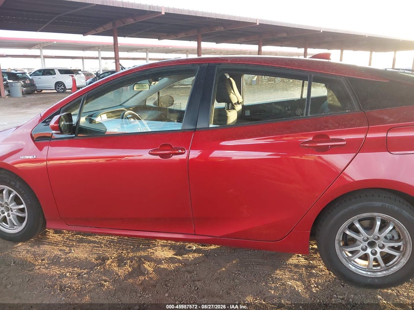TOYOTA PRIUS - zdjęcie 15
