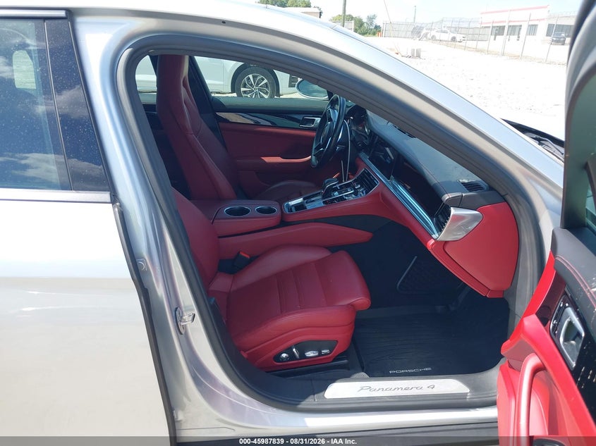 PORSCHE PANAMERA - zdjęcie 5