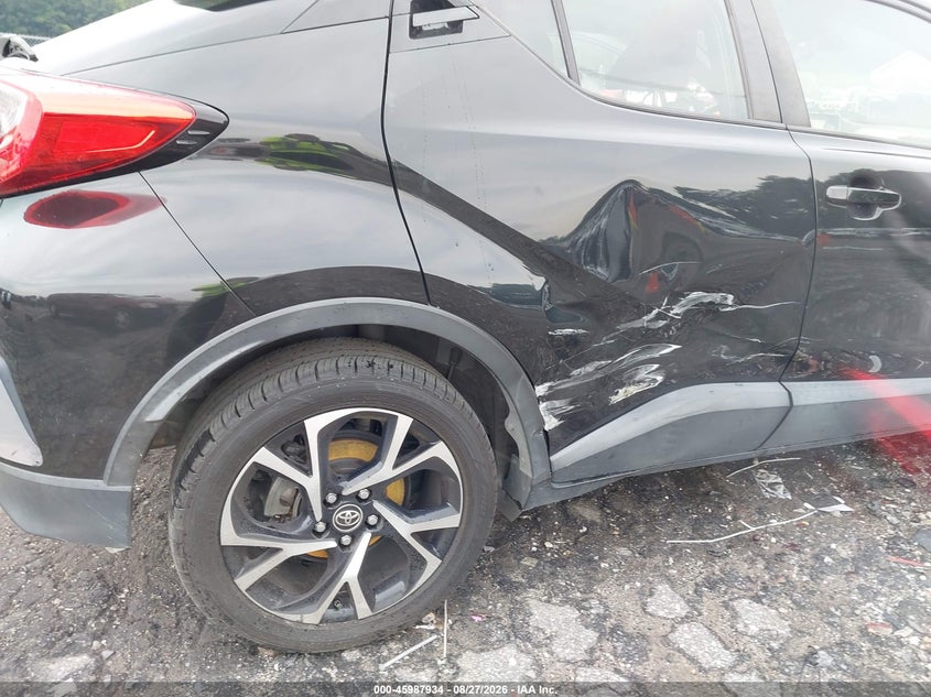 TOYOTA C-HR - zdjęcie 6