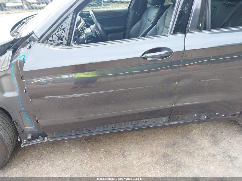 BMW X3 - zdjęcie 17