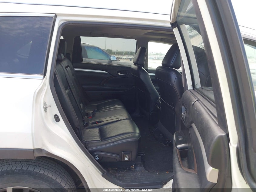 TOYOTA HIGHLANDER - zdjęcie 8