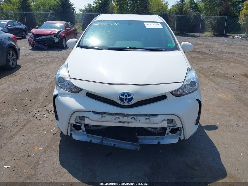 TOYOTA PRIUS V - zdjęcie 12