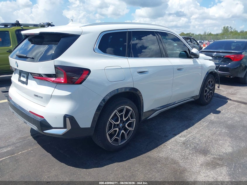 BMW X1 - zdjęcie 4