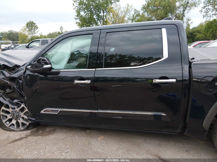TOYOTA TUNDRA - zdjęcie 14