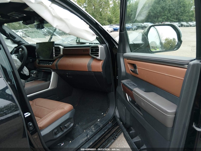 TOYOTA TUNDRA - zdjęcie 5