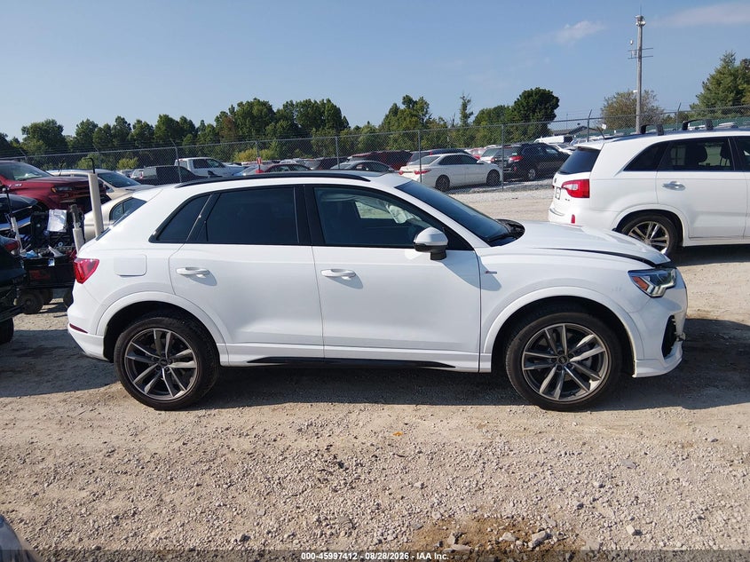 AUDI Q3 - zdjęcie 13