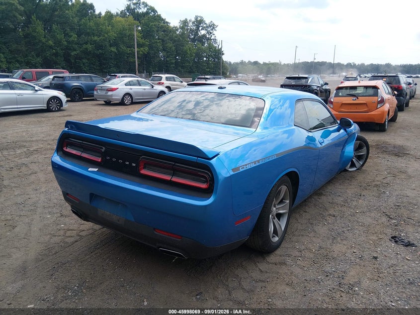 DODGE CHALLENGER - zdjęcie 4