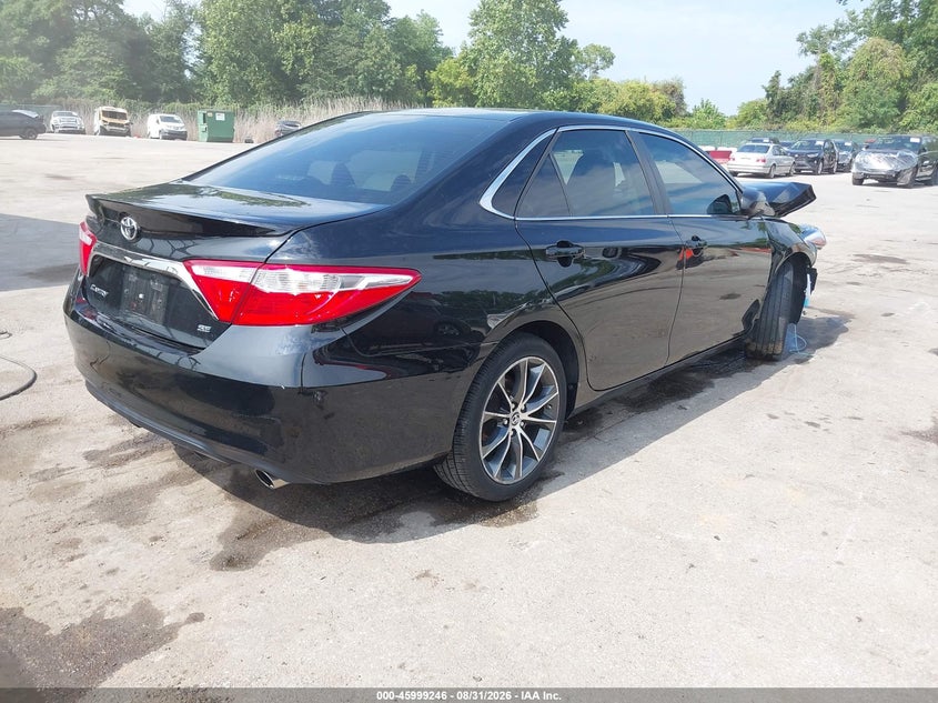 TOYOTA CAMRY - zdjęcie 4