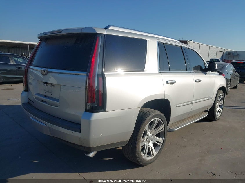 CADILLAC ESCALADE - zdjęcie 4