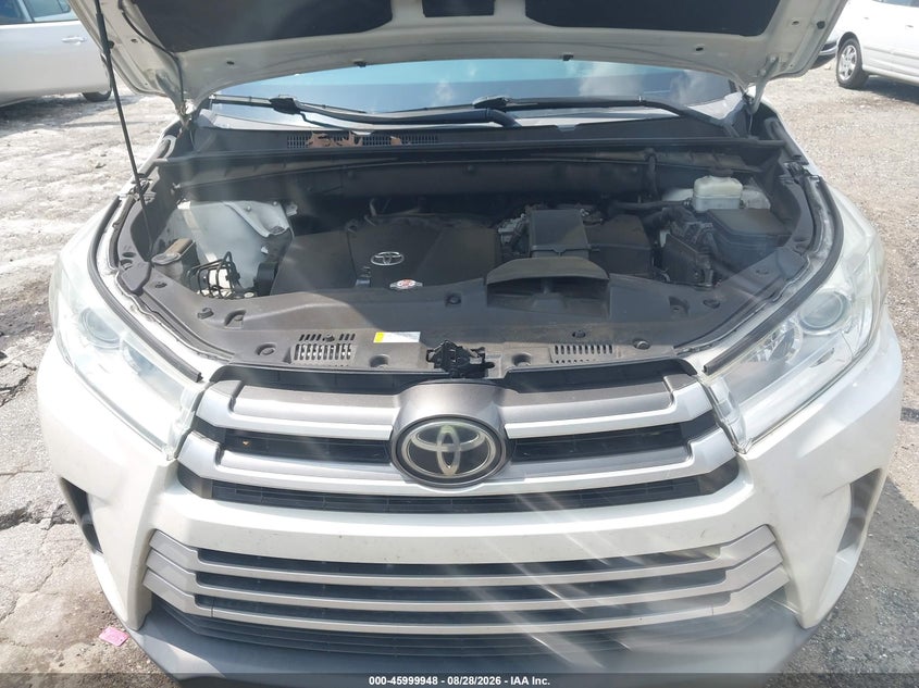 TOYOTA HIGHLANDER - zdjęcie 10