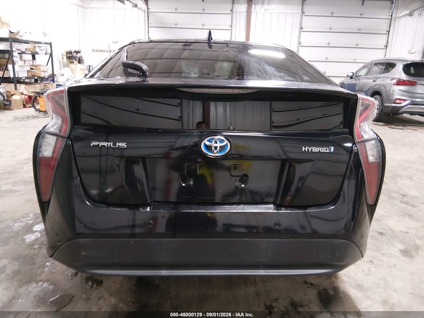 TOYOTA PRIUS - zdjęcie 17