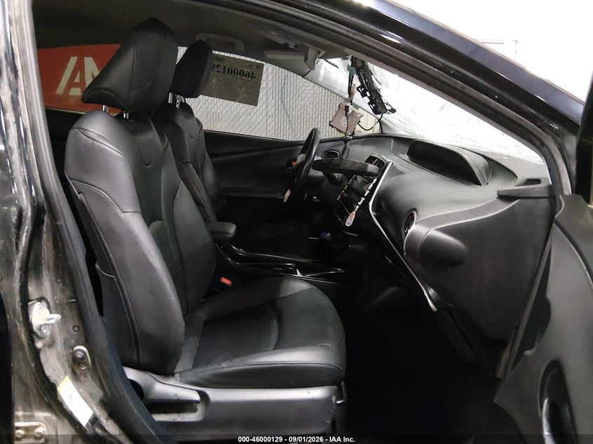 TOYOTA PRIUS - zdjęcie 5