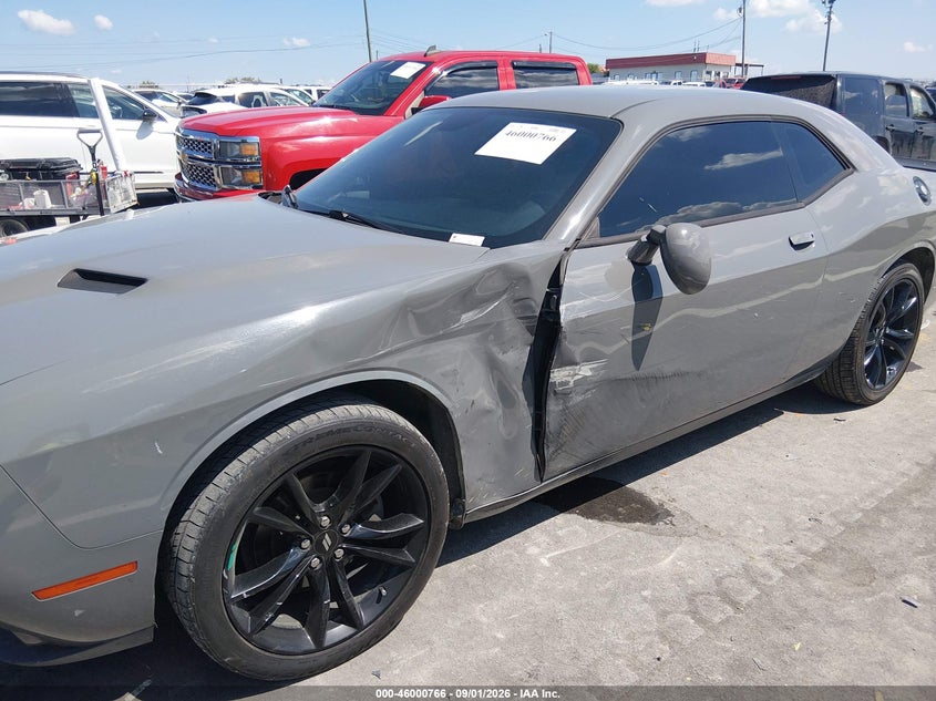 DODGE CHALLENGER - zdjęcie 6