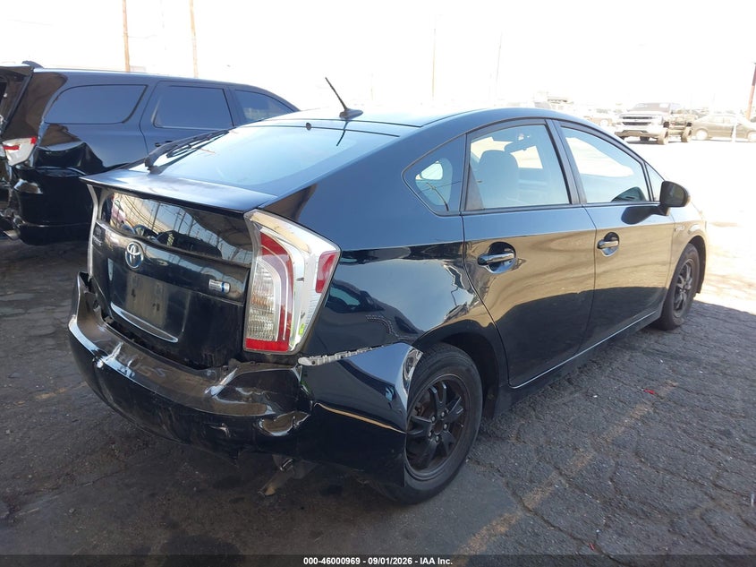 TOYOTA PRIUS - zdjęcie 4