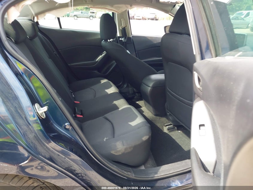 MAZDA MAZDA3 - zdjęcie 8