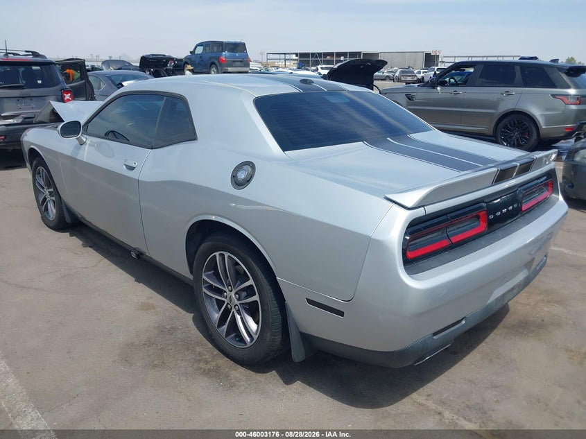 DODGE CHALLENGER - zdjęcie 3