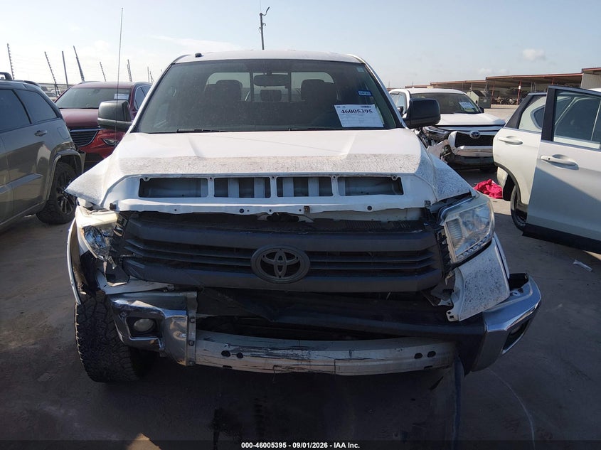 TOYOTA TUNDRA - zdjęcie 12