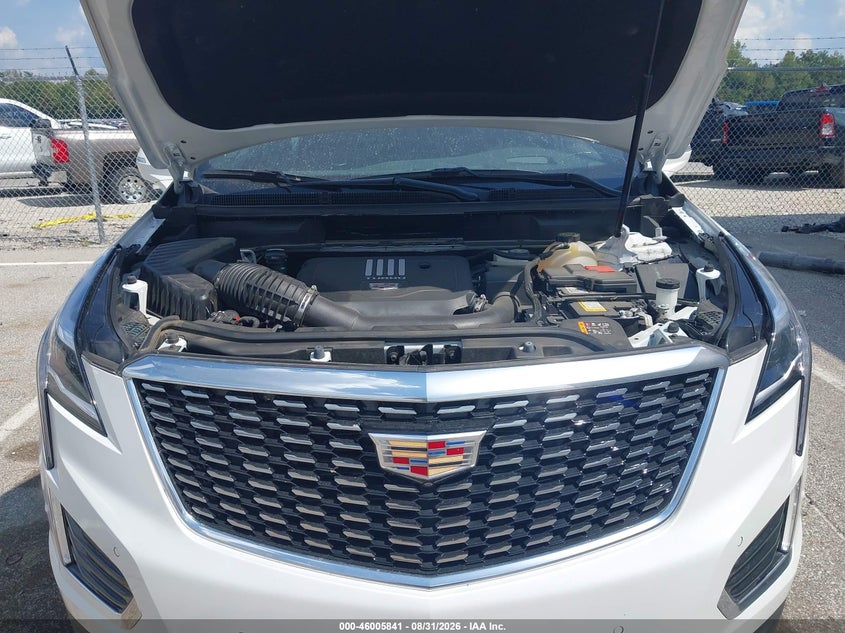 CADILLAC XT5 - zdjęcie 10