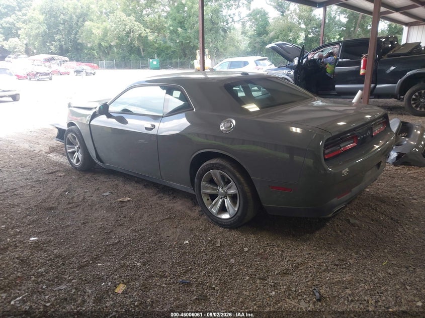 DODGE CHALLENGER - zdjęcie 3