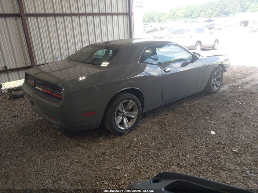 DODGE CHALLENGER - zdjęcie 4