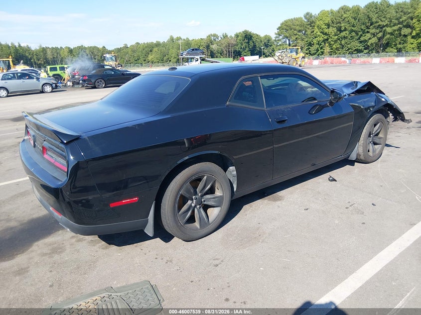 DODGE CHALLENGER - zdjęcie 4