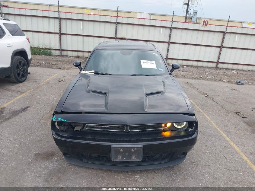 DODGE CHALLENGER - zdjęcie 6