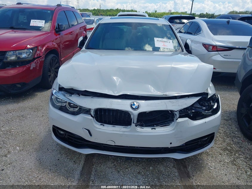 BMW 330I - zdjęcie 12