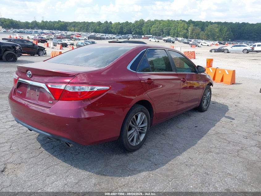 TOYOTA CAMRY - zdjęcie 4