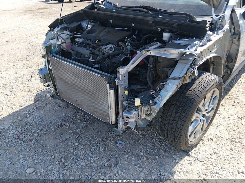TOYOTA RAV4 - zdjęcie 6