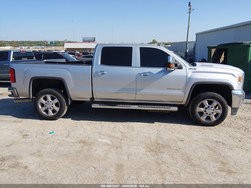 GMC SIERRA 2500HD - zdjęcie 13