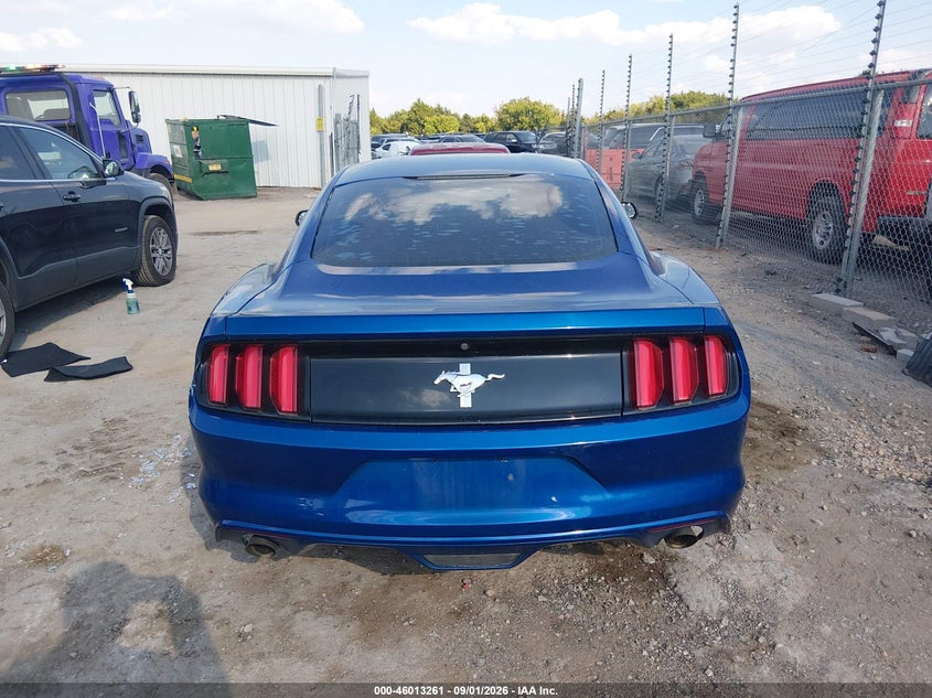 FORD MUSTANG - zdjęcie 16