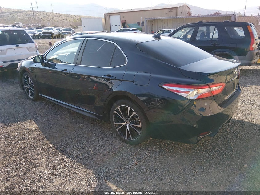 TOYOTA CAMRY - zdjęcie 3